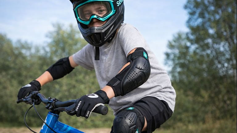Seven protection gear for kids riding balance bikes — BalanceBike.ca