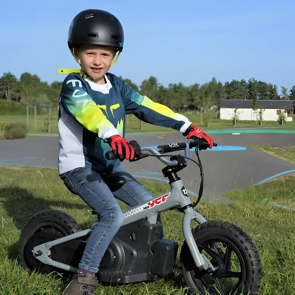 Vélo d'équilibre vert pour tout-petits Vélo d'équilibre vert pour tout-petits